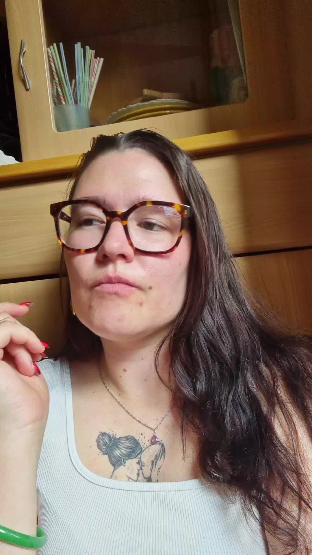 @Petitenaine02