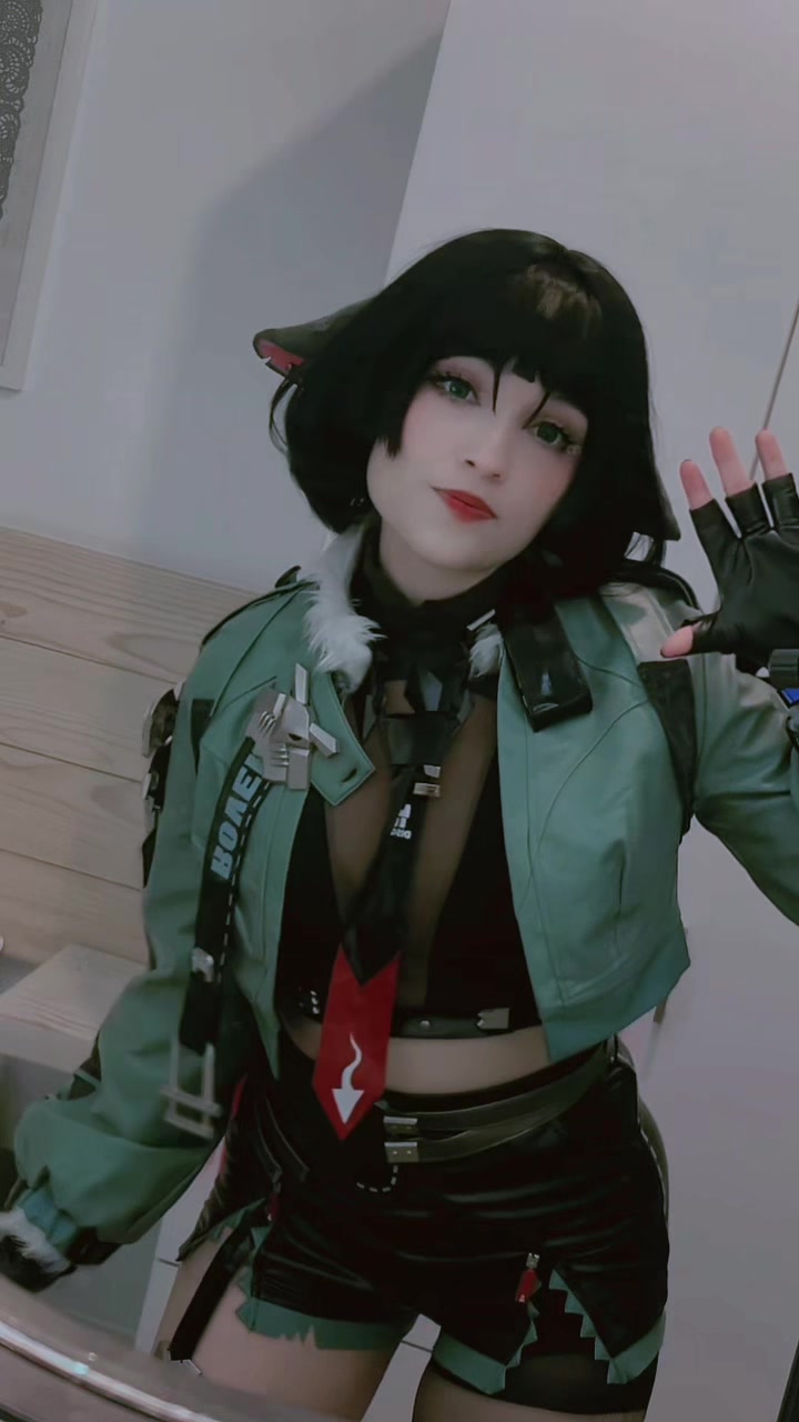 @Nellmew
