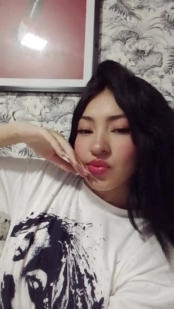 @𝓐𝔂𝓵𝓲𝓷.𝓫𝓵𝓸𝓸𝓶🦋🫧