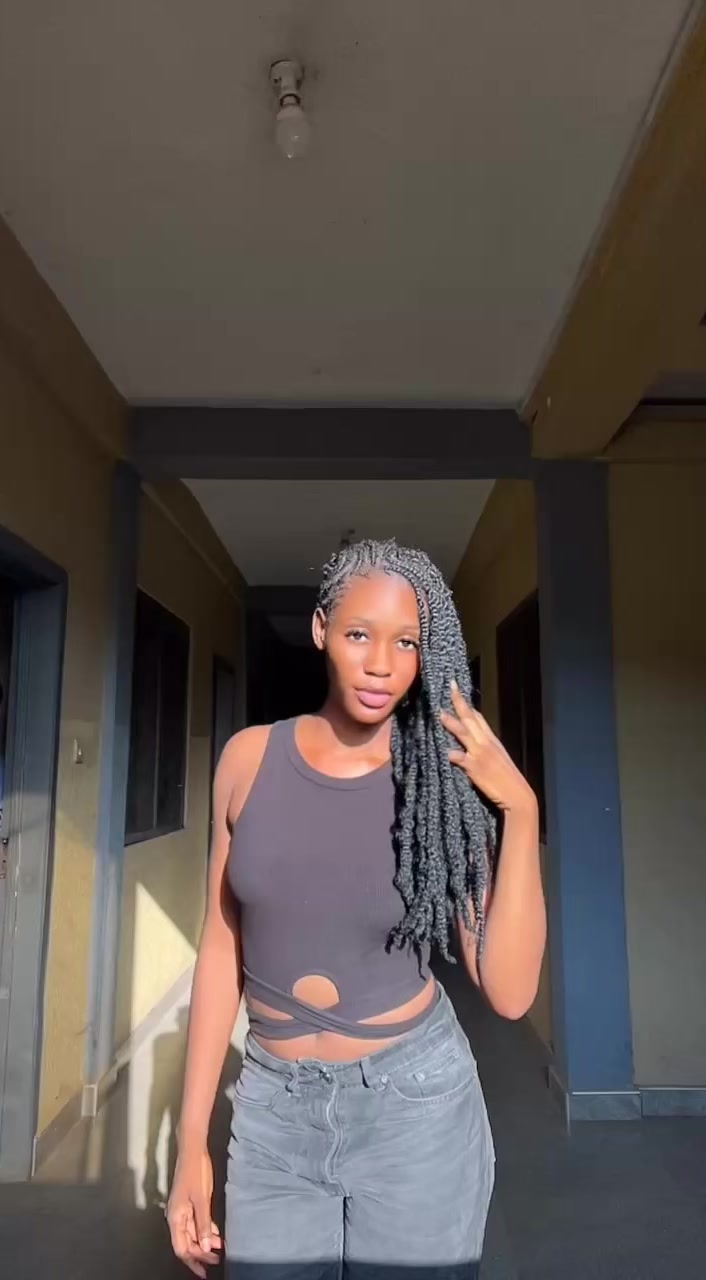 @thatprettyloner1