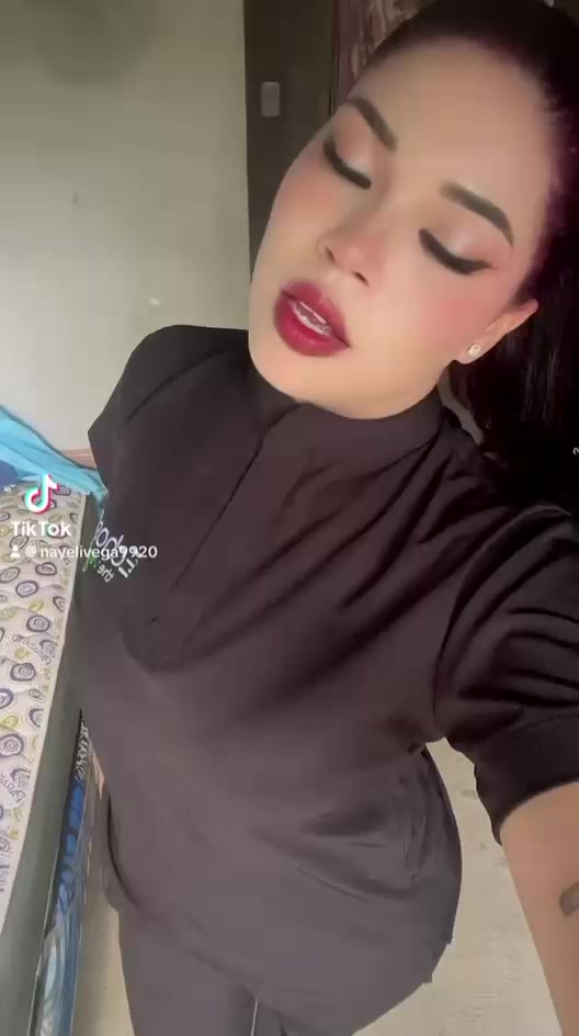@Ingrid98