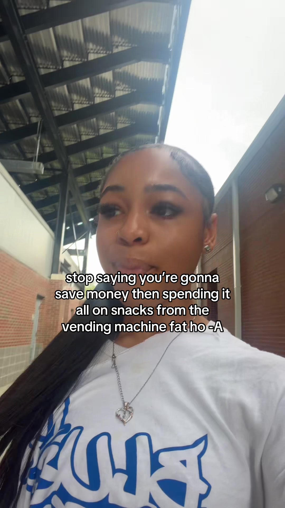 @️
