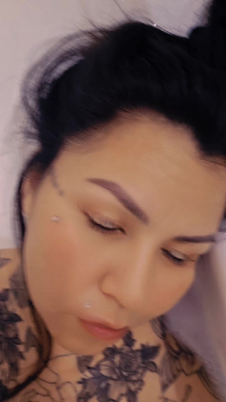 @Lala_17