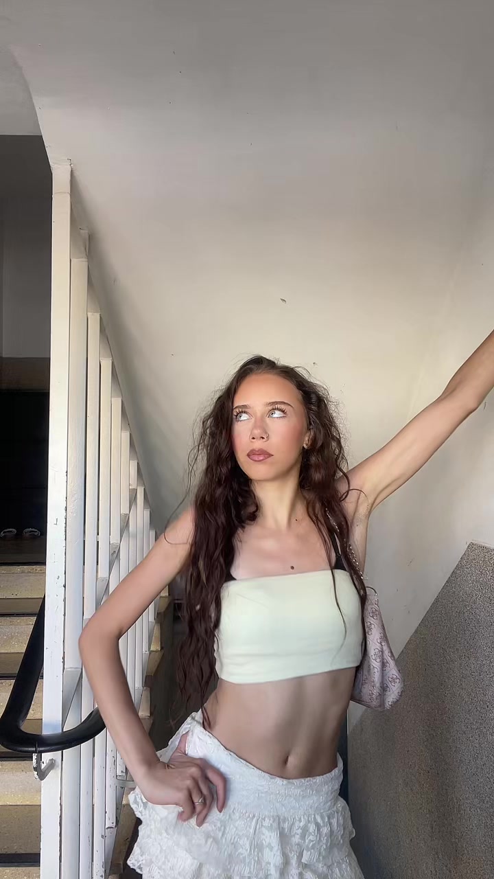 @𝒮𝒶𝓃𝒿𝒶 🎀