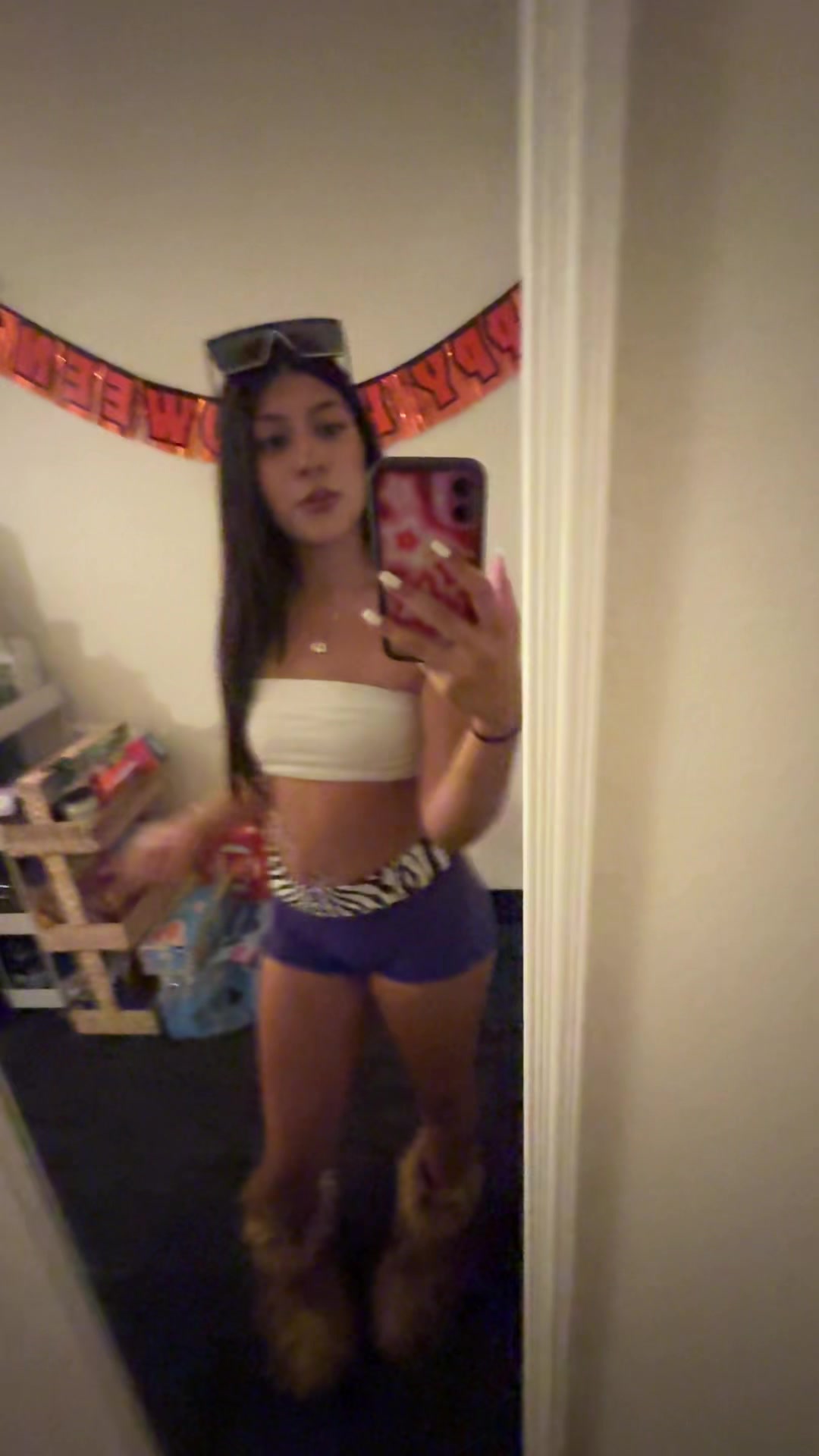 @leezykhann