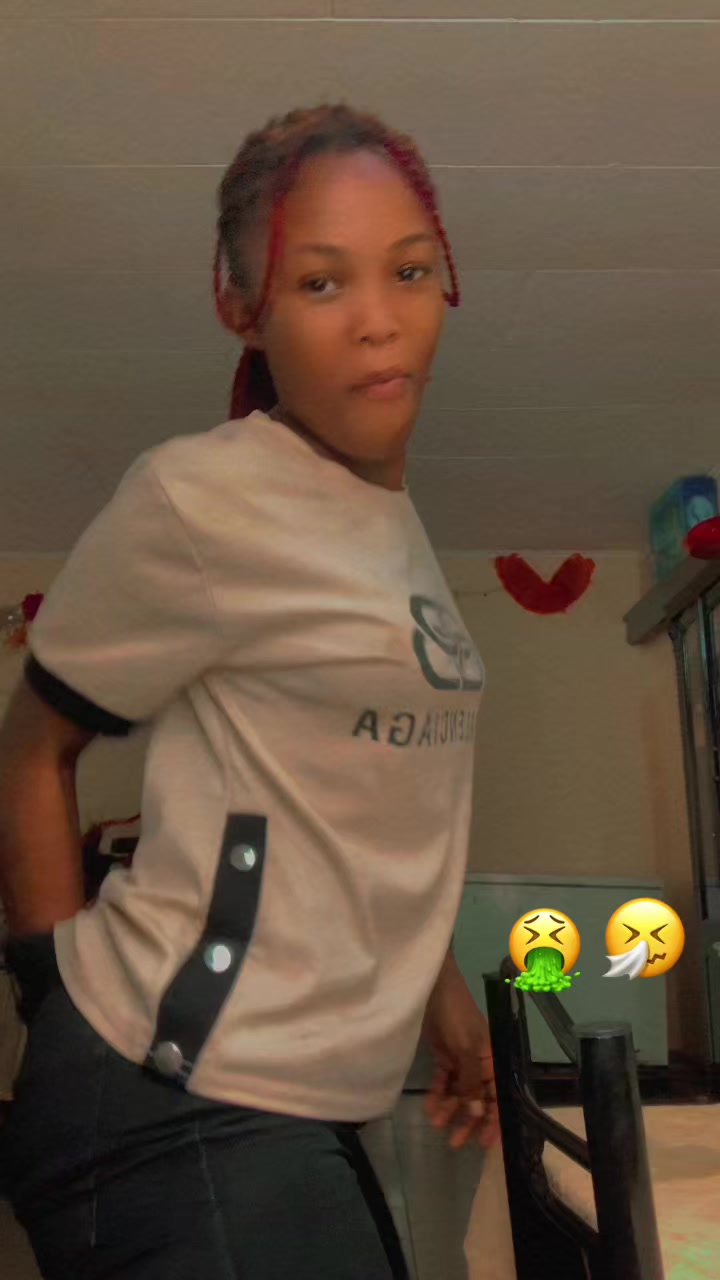 @Emma la menace