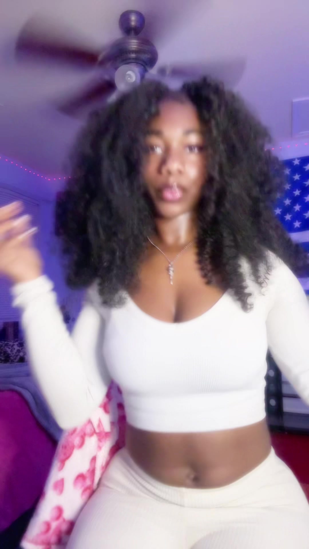 @itsbigmorafr