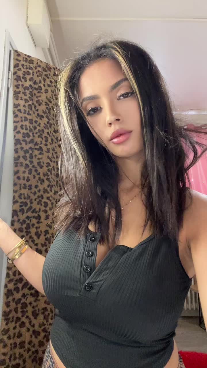 @Camilia🤍✨