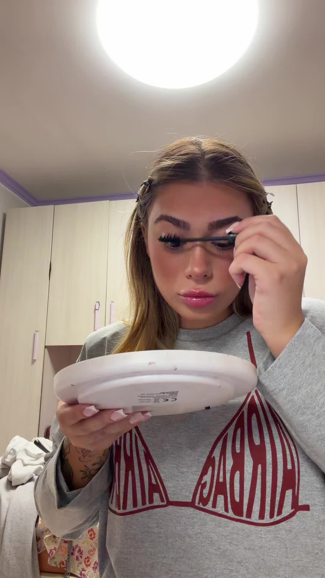 @asiaaapirro