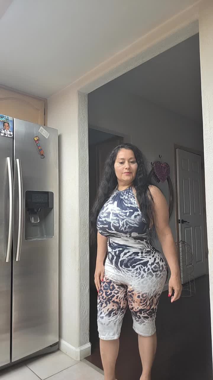 @MA÷LENA💞70