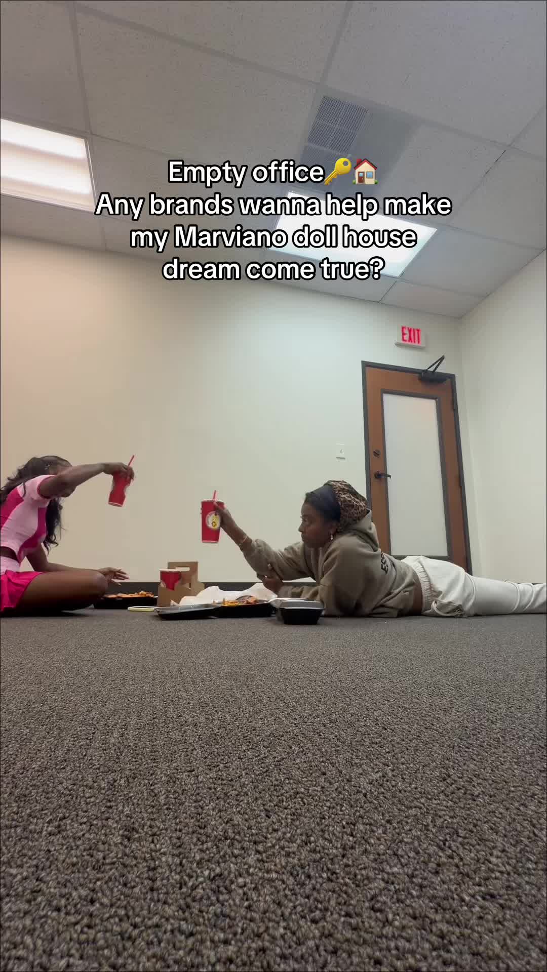 @_marvella___