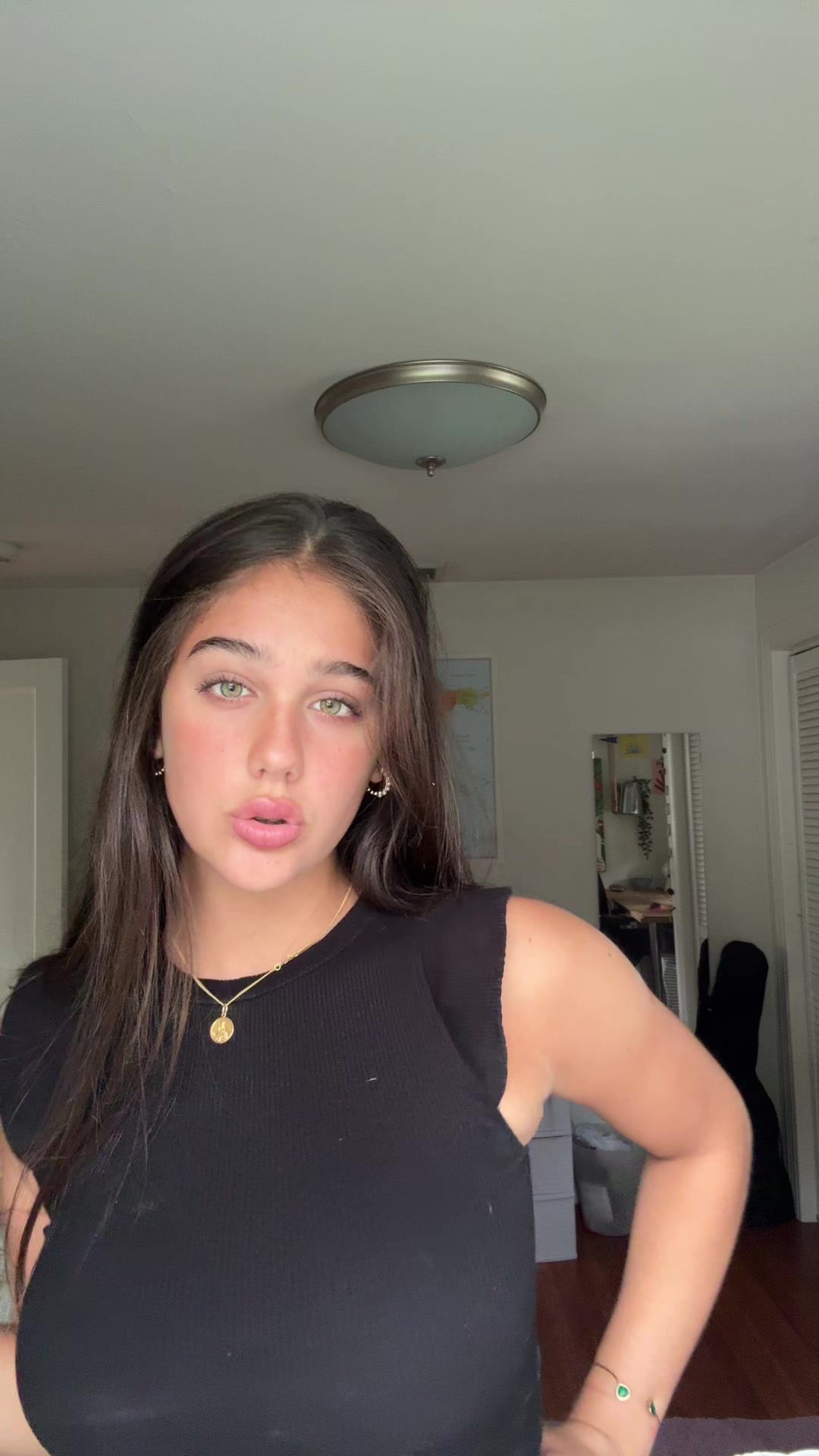 @athinapetrozzi