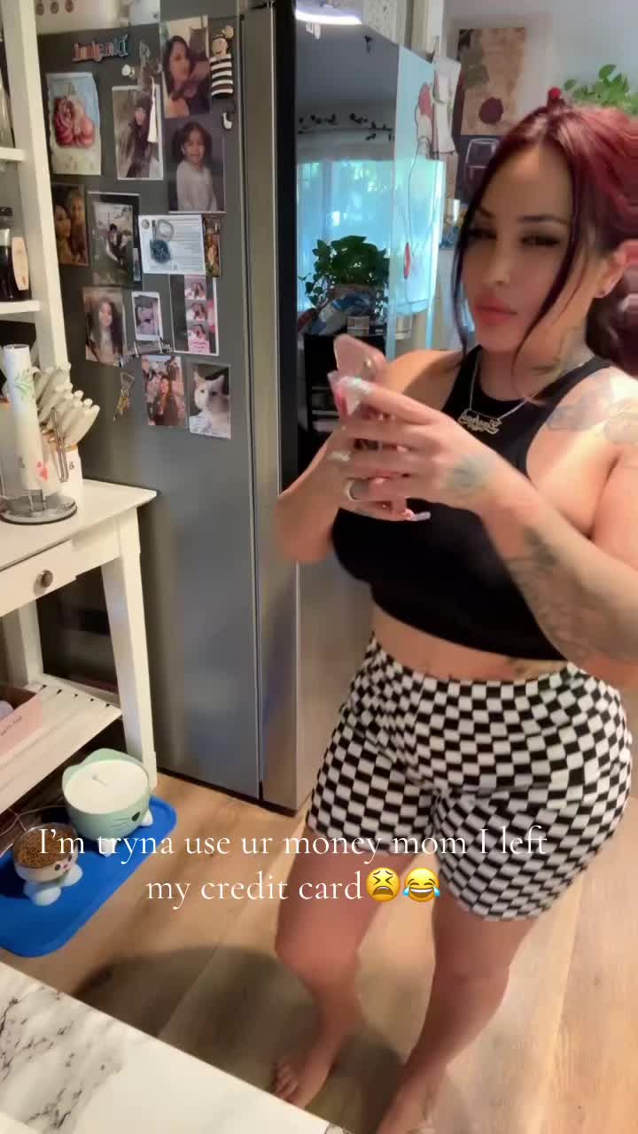 @Love_lashes559