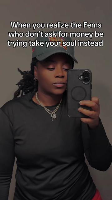 @MO