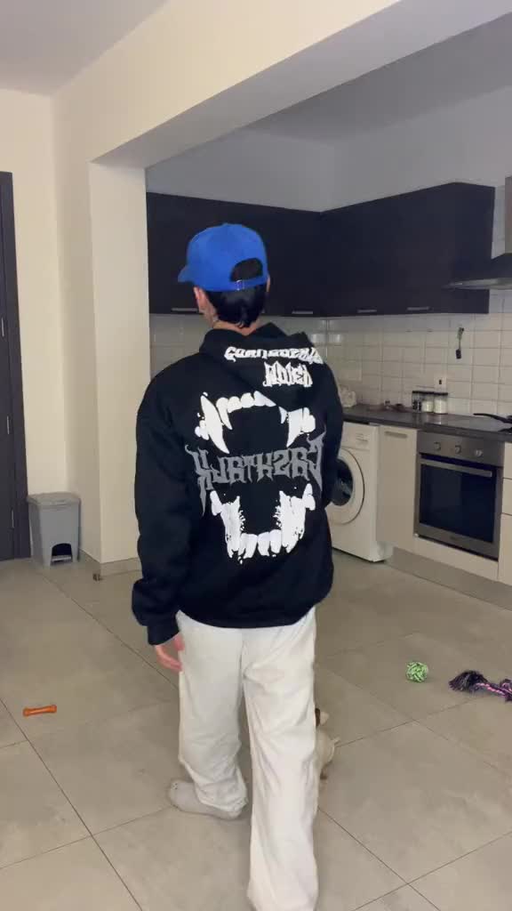 @Elias.Twinky18
