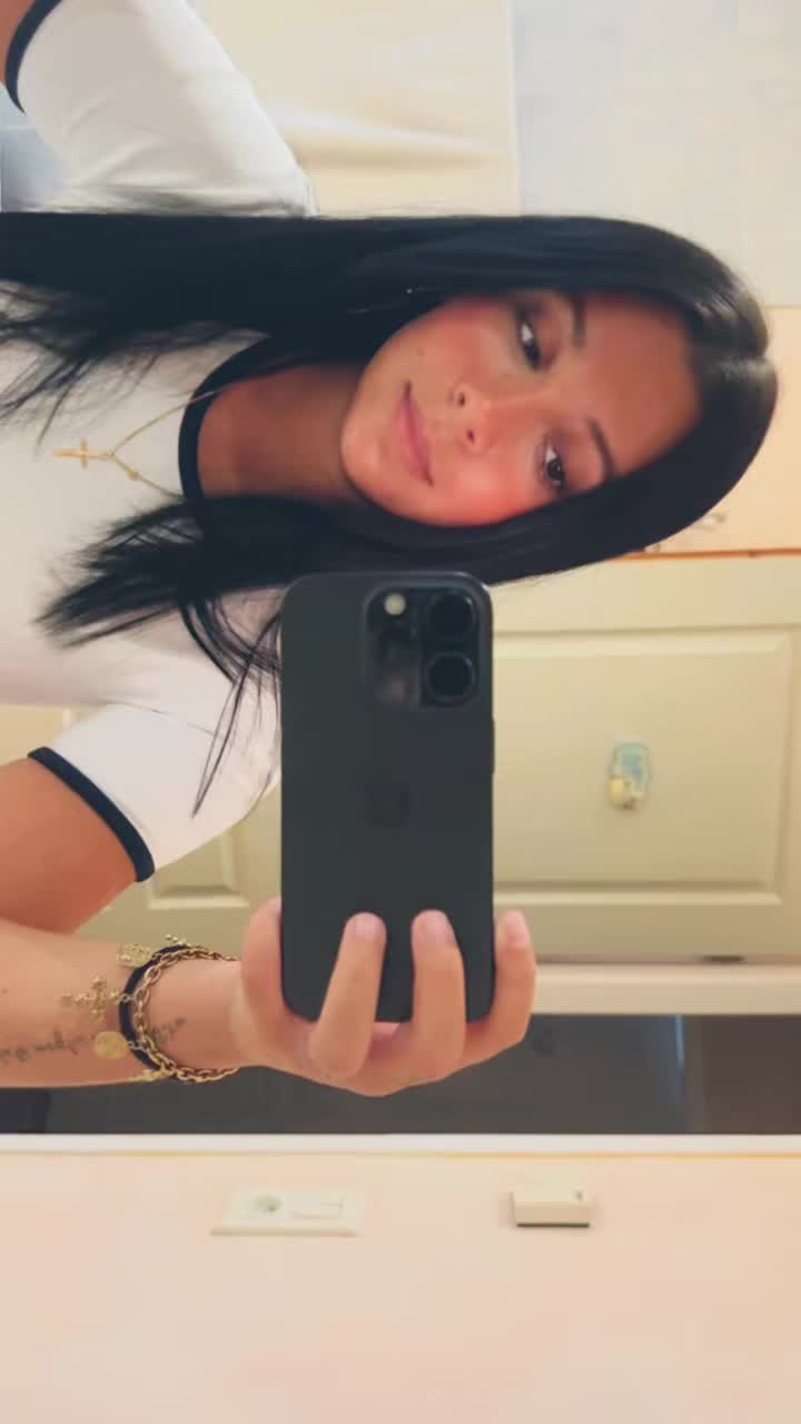 @♱ lisandra