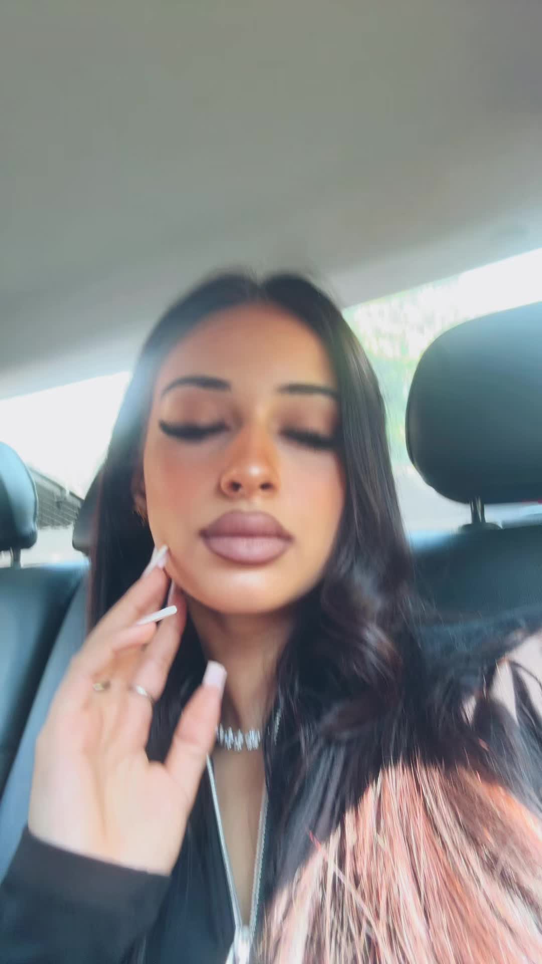 @777avmm