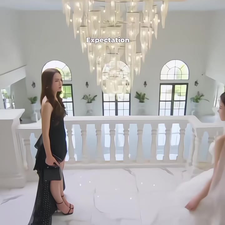 @𝑺𝒐𝒇𝒊 ୨୧