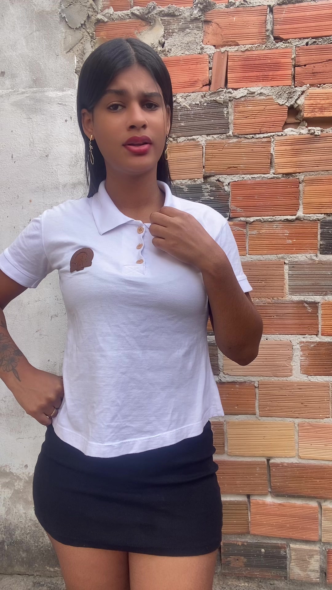 @T&acirc;nia