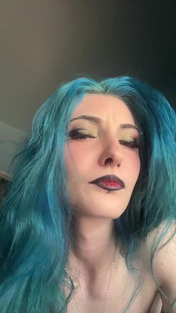 @onlyhazbabe