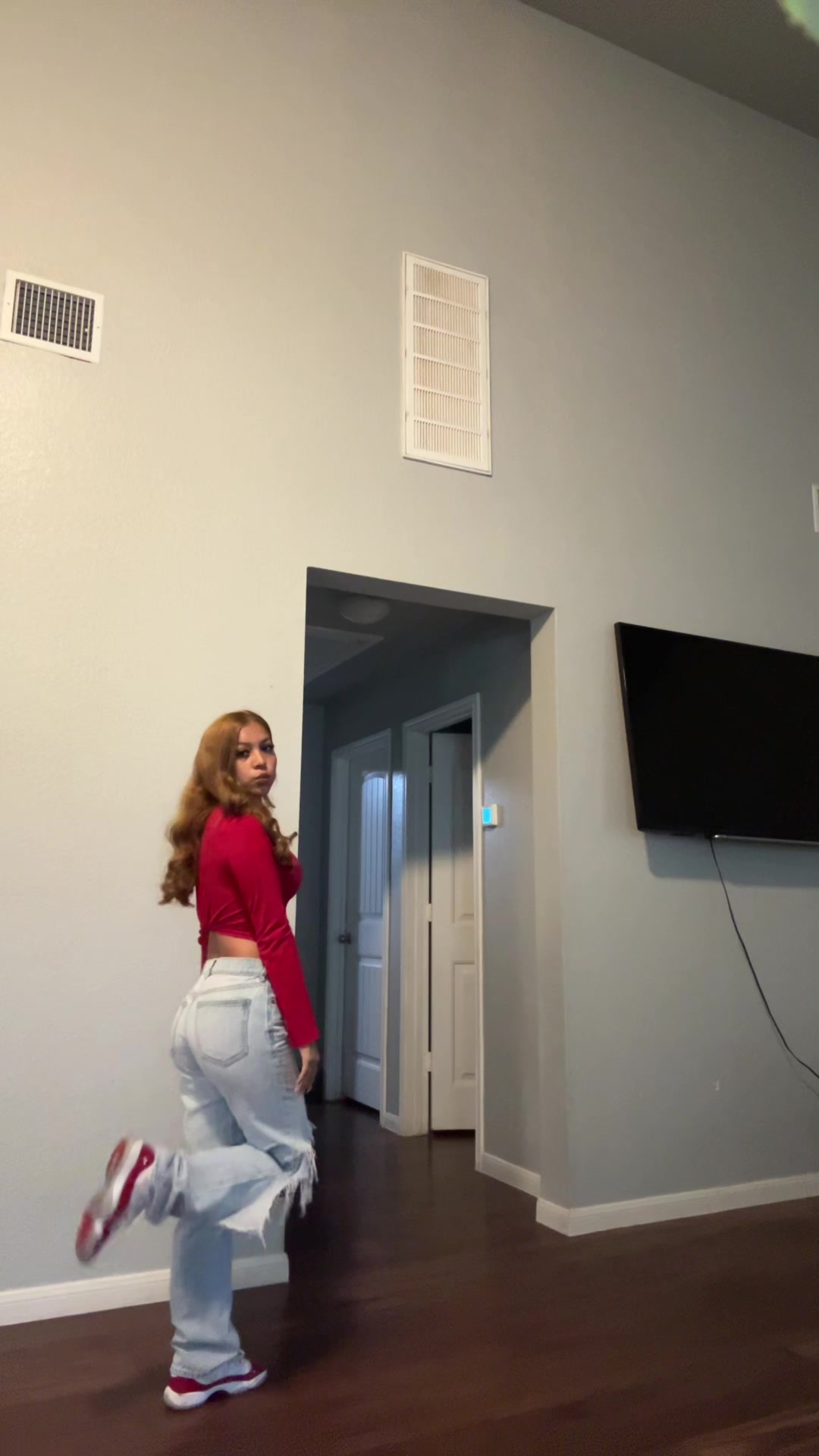 @nivvy