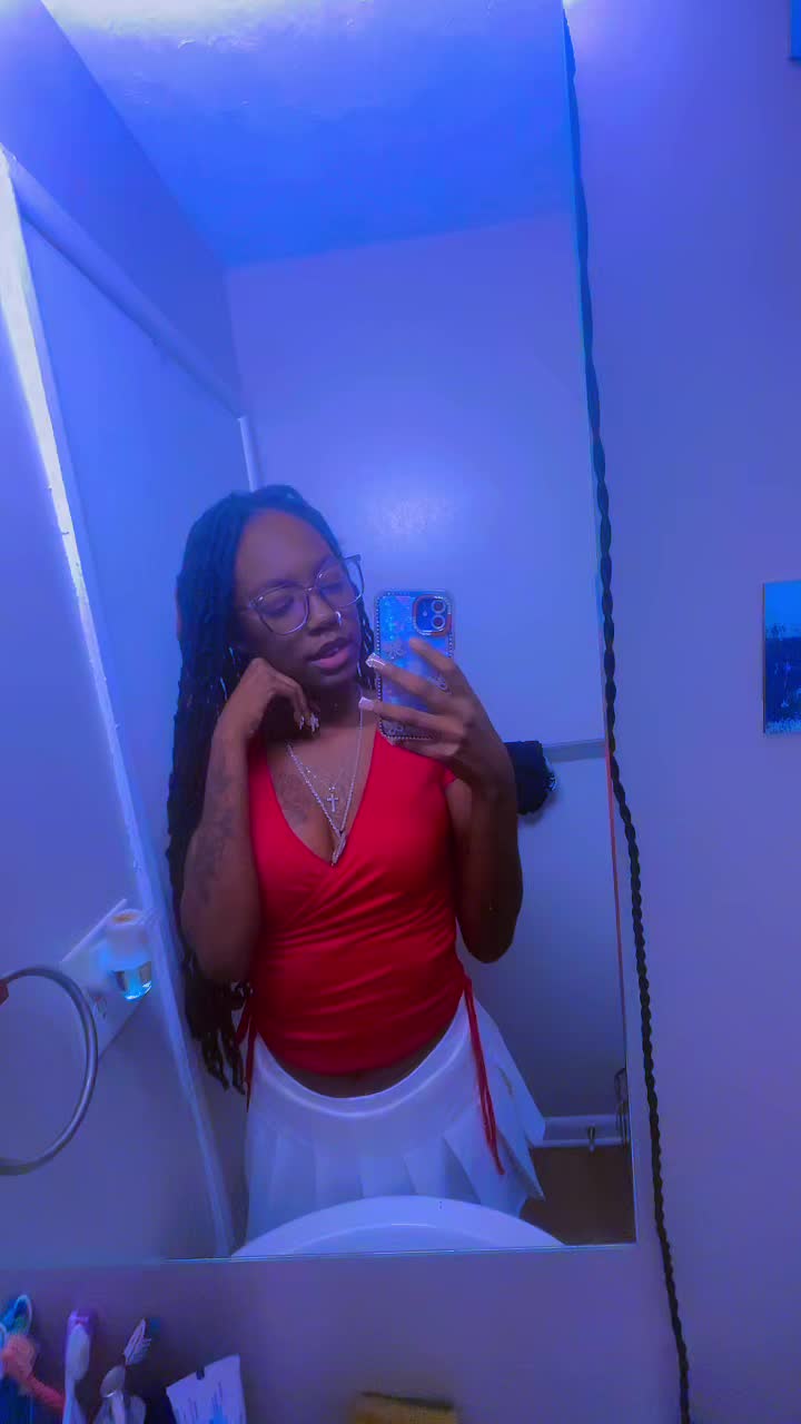 @breashiana