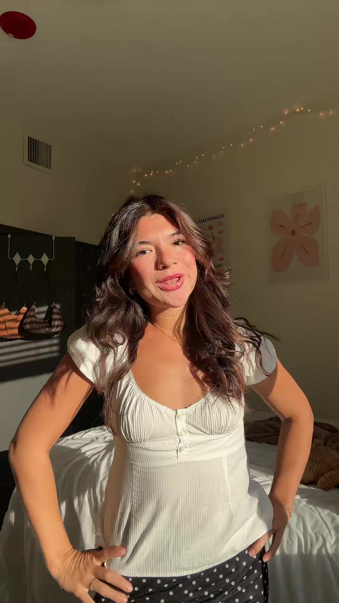 @Ella