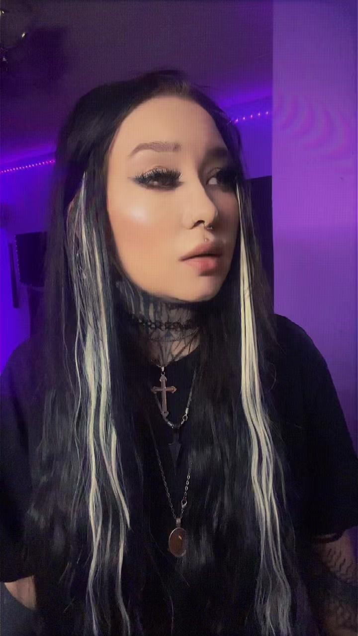 @Евдоша🖤