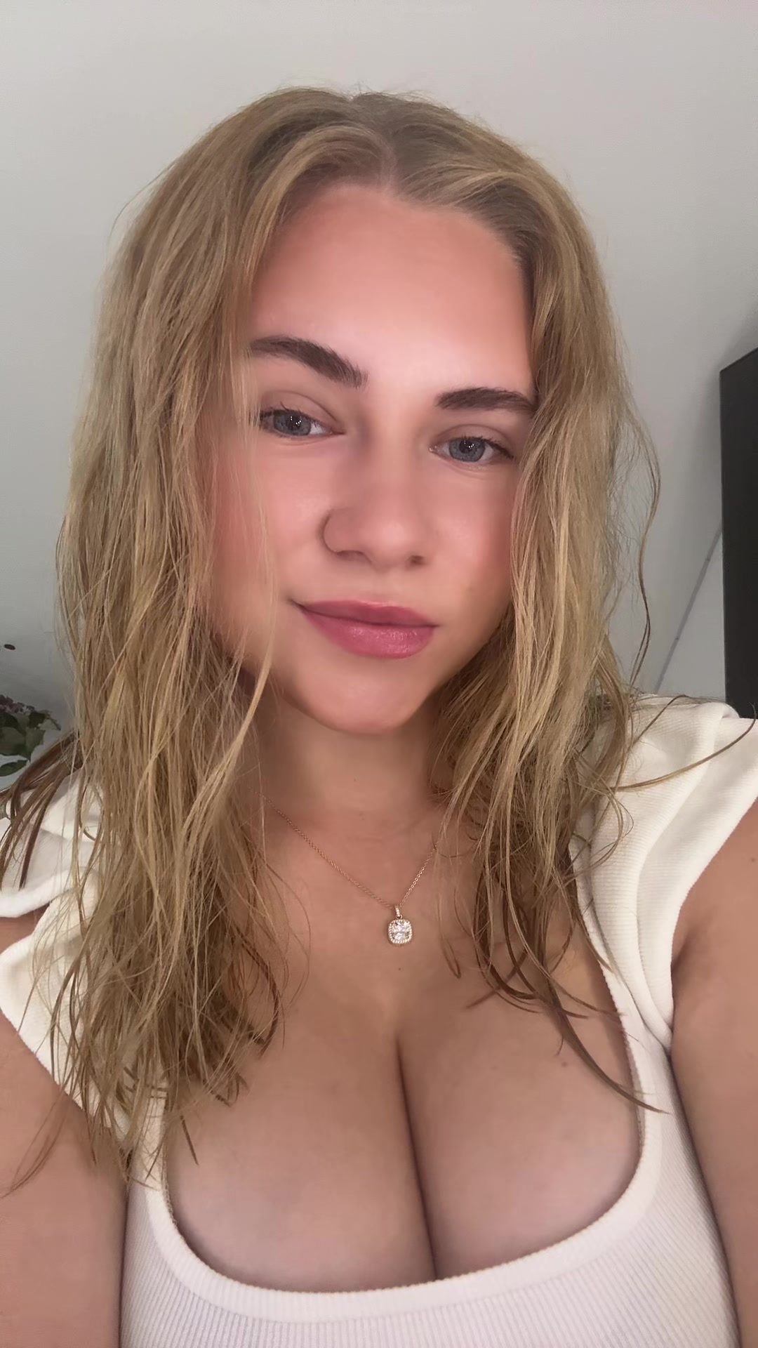@finja