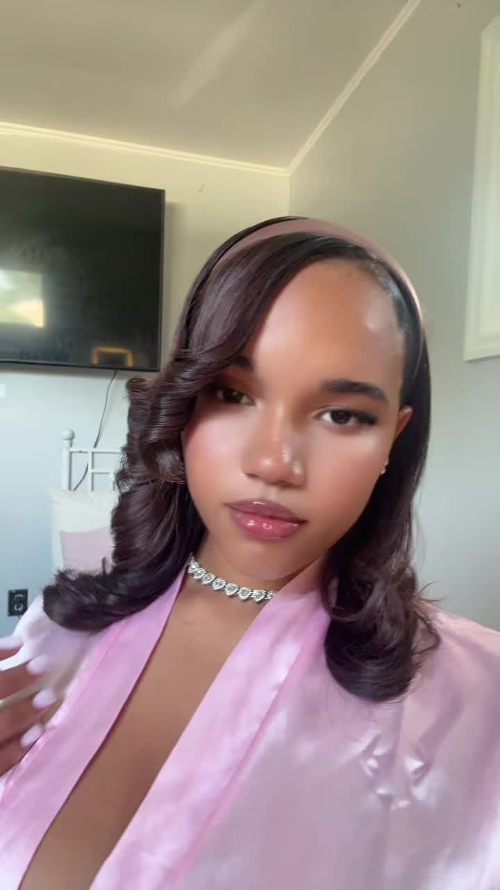 @𝑀𝒶𝓇𝑒𝓁𝓎𝓃𝓍𝑜𝓍𝑜