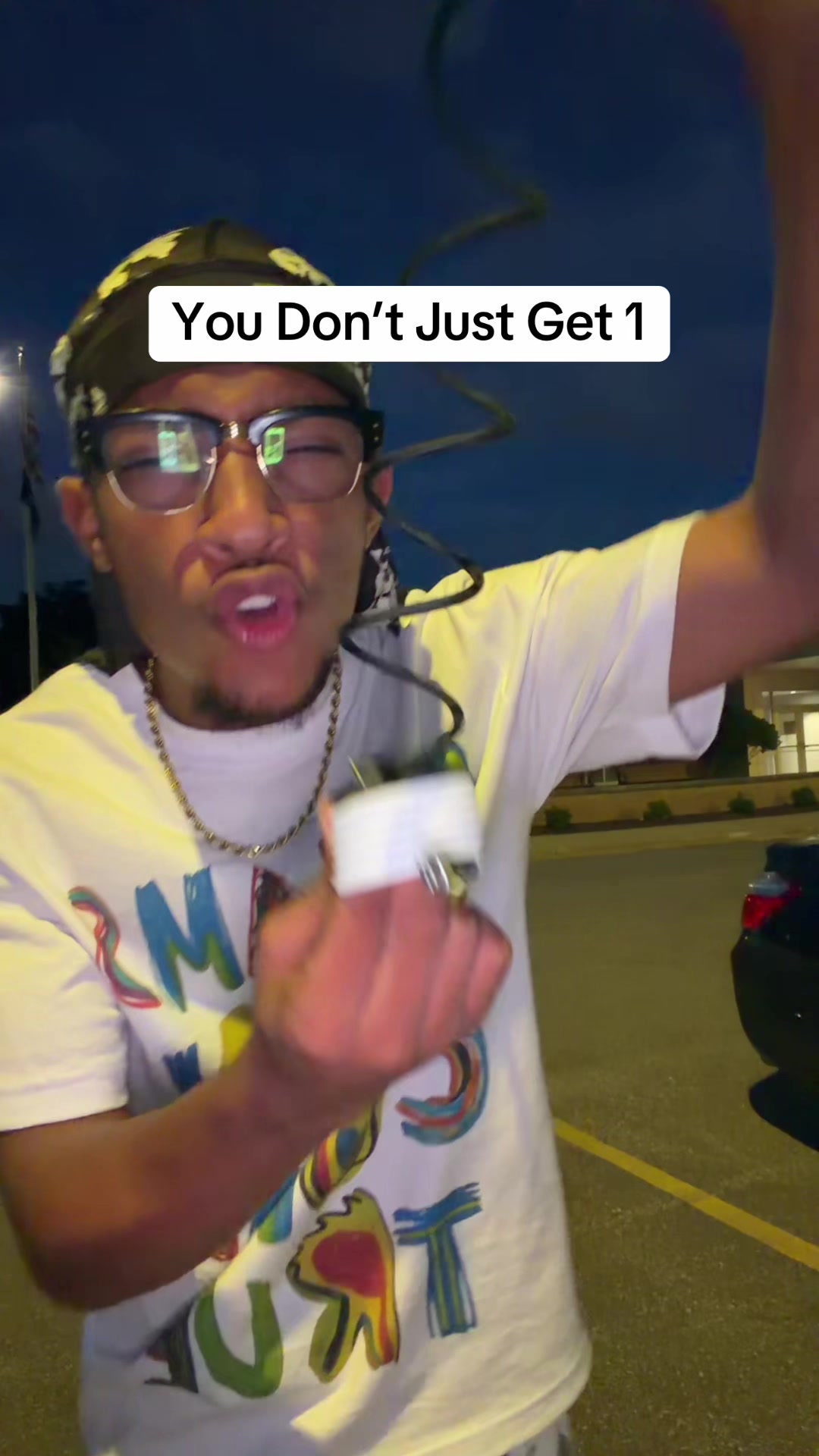 @jaylinfinds