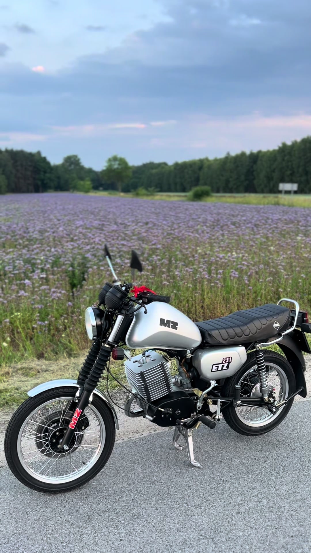 @Cinek_MT07
