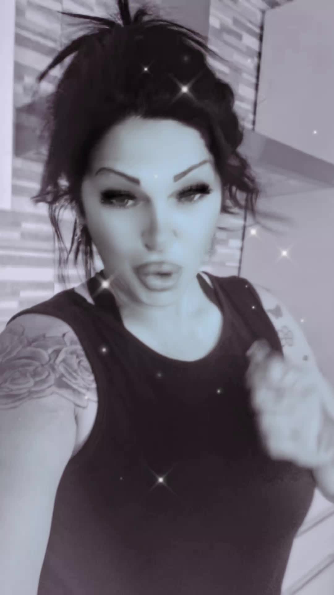 @VeronicaDamico79