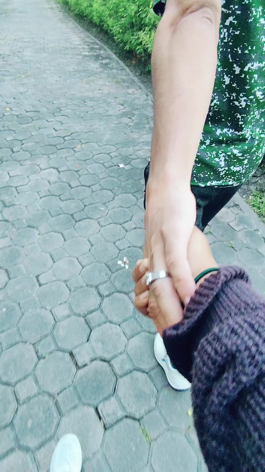 @🇹🇭𝕊ᴼᶠᴵᴬ__ᴬ₦Ð__𝕌ᴮᴬᴵᴰ🇵🇰