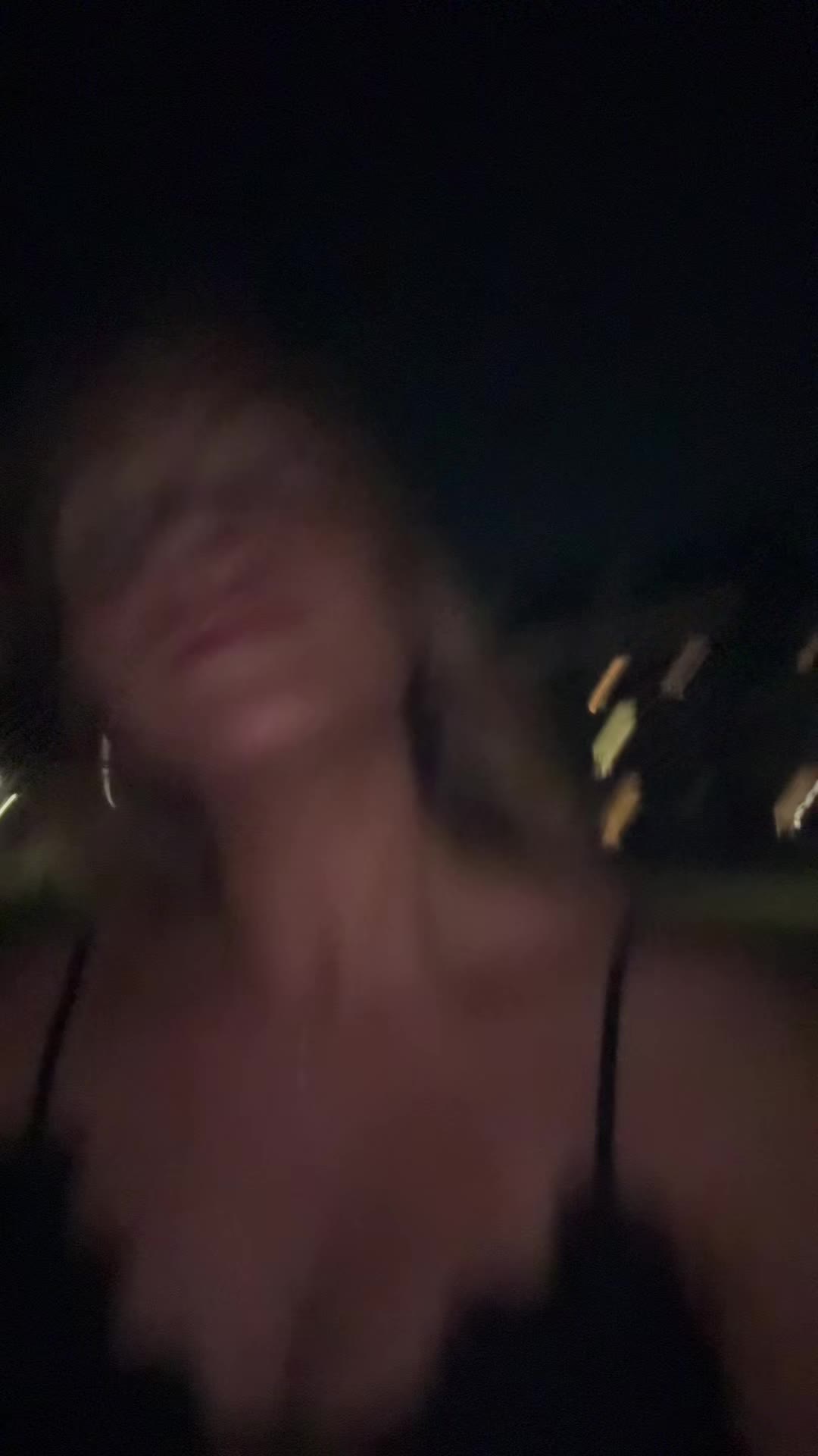 @Cate_Hughes
