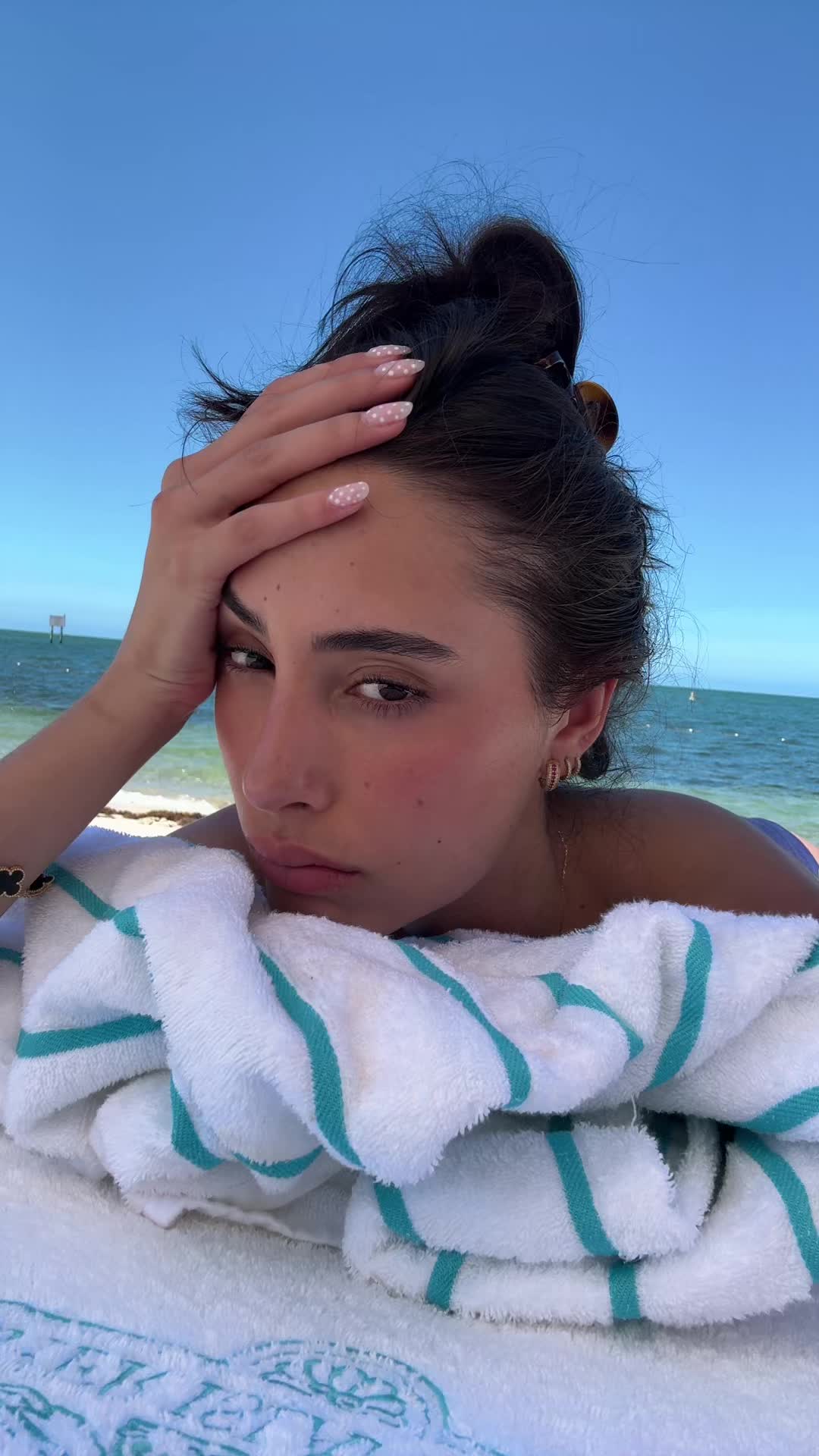 @GABRIELA ANDRADE 🤍