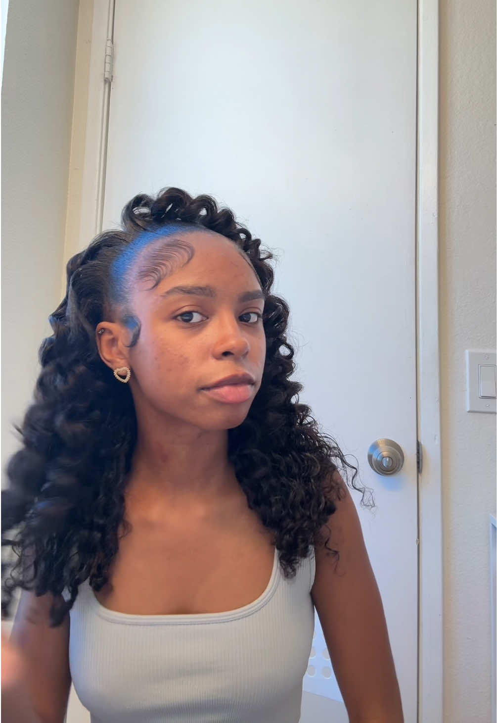 @ayiana