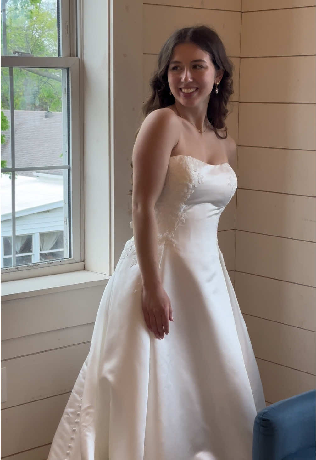 @Cleo Bridal