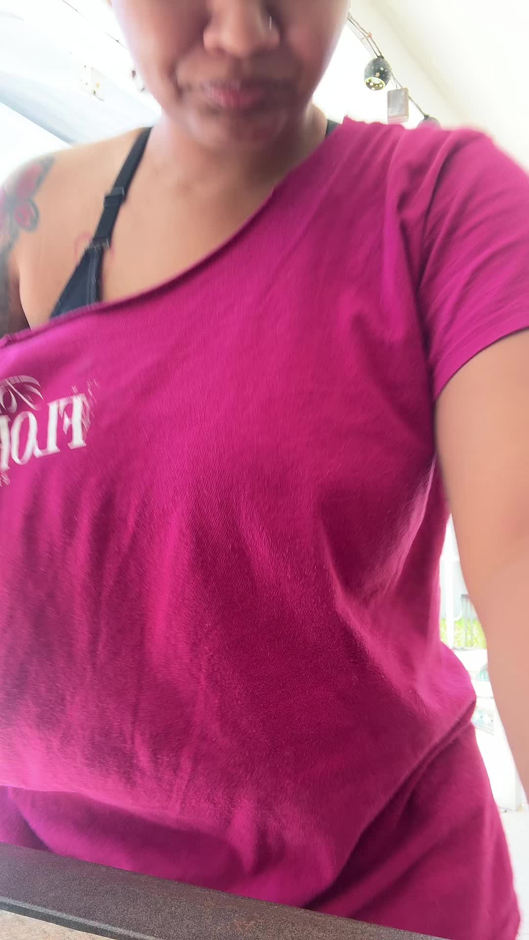 @Lightskinbabiee