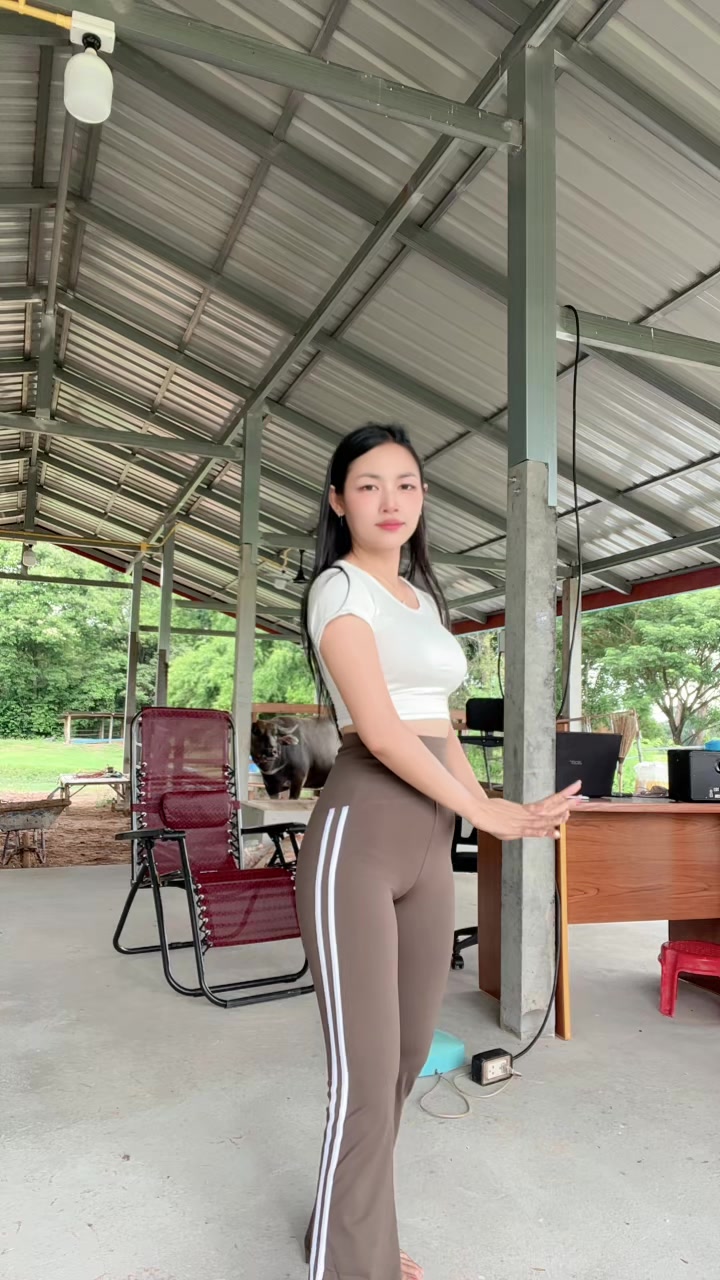 @nong ชื่อน้องค่ะ( 180k )