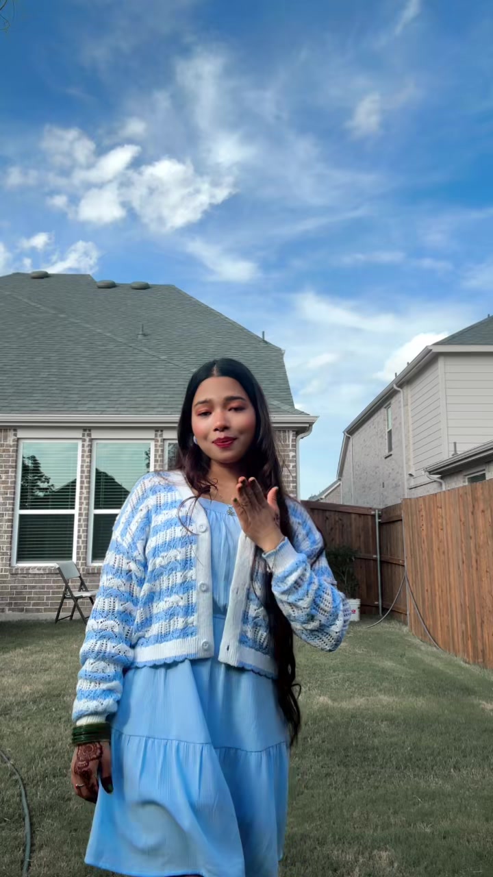 @S:)🦚❤️