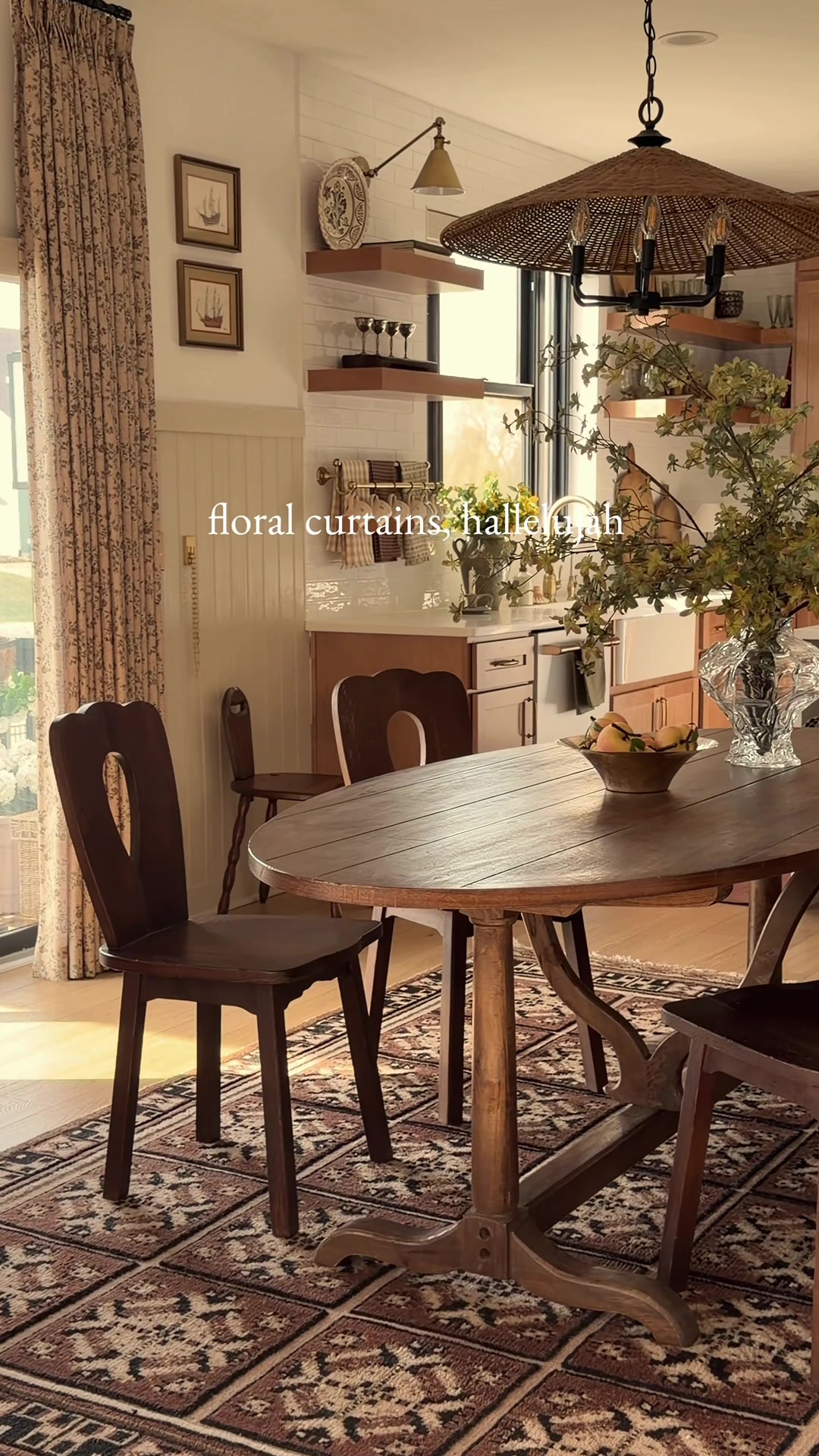 @Tori Georges | Vintage Modern