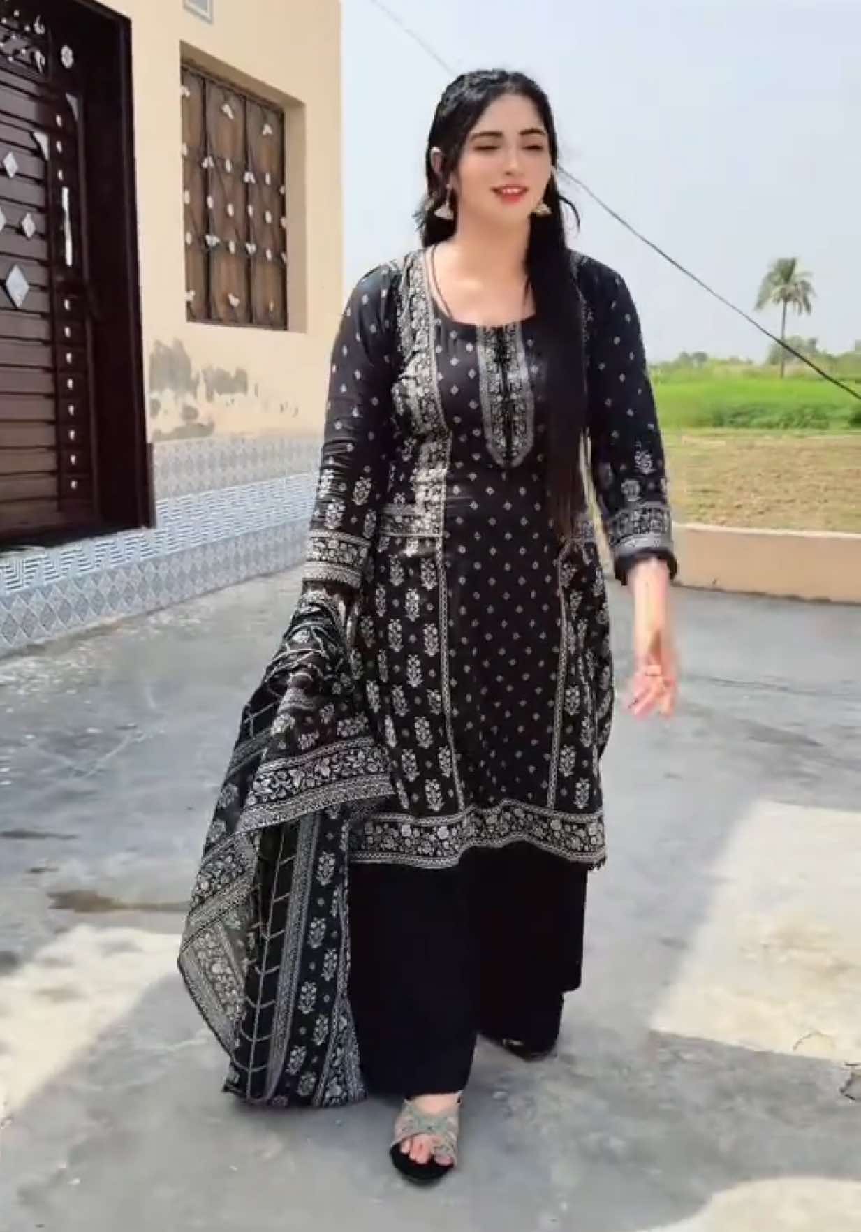 @RjMehwish_official