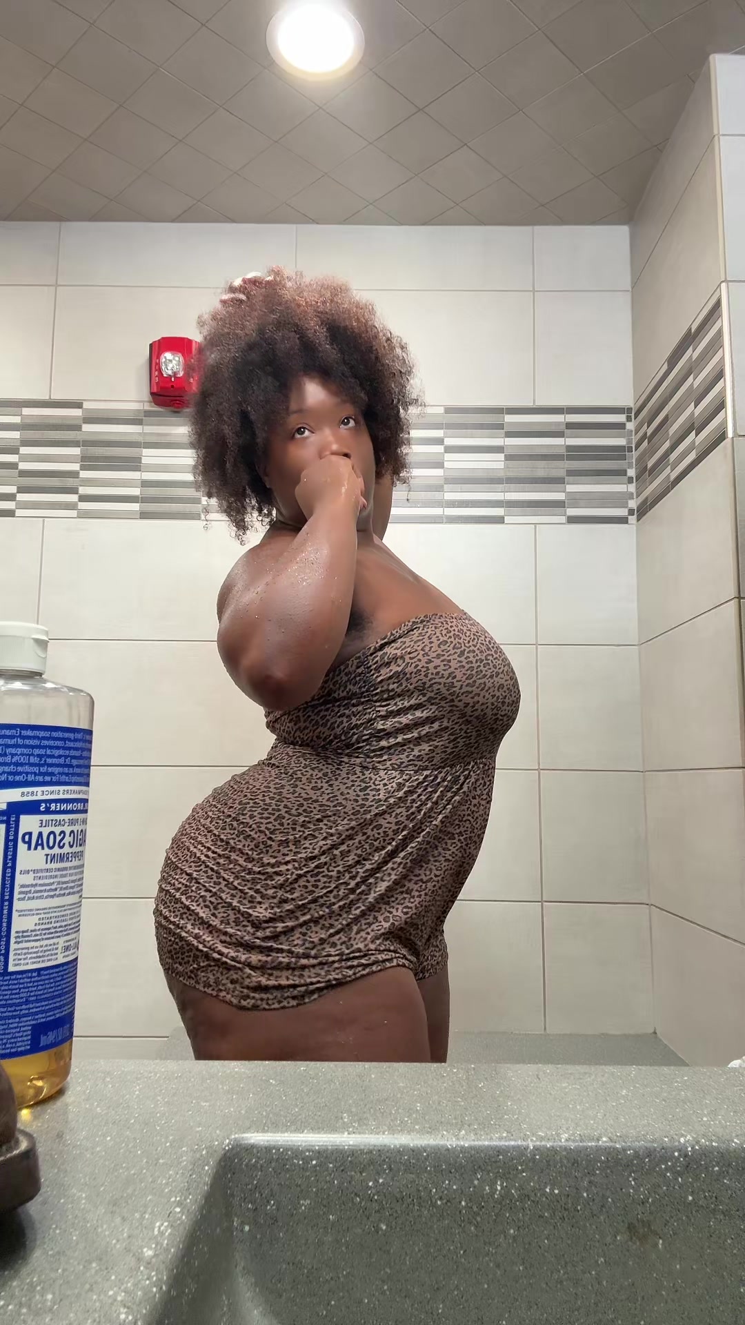 @Curvy.queen