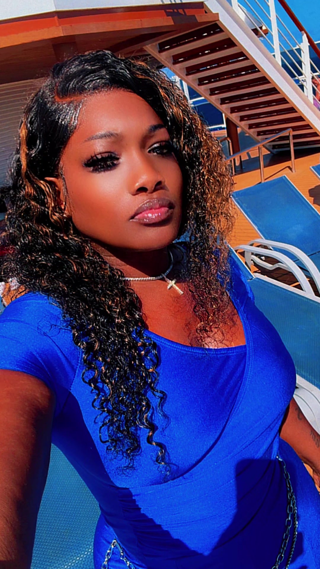 @Ebony shine