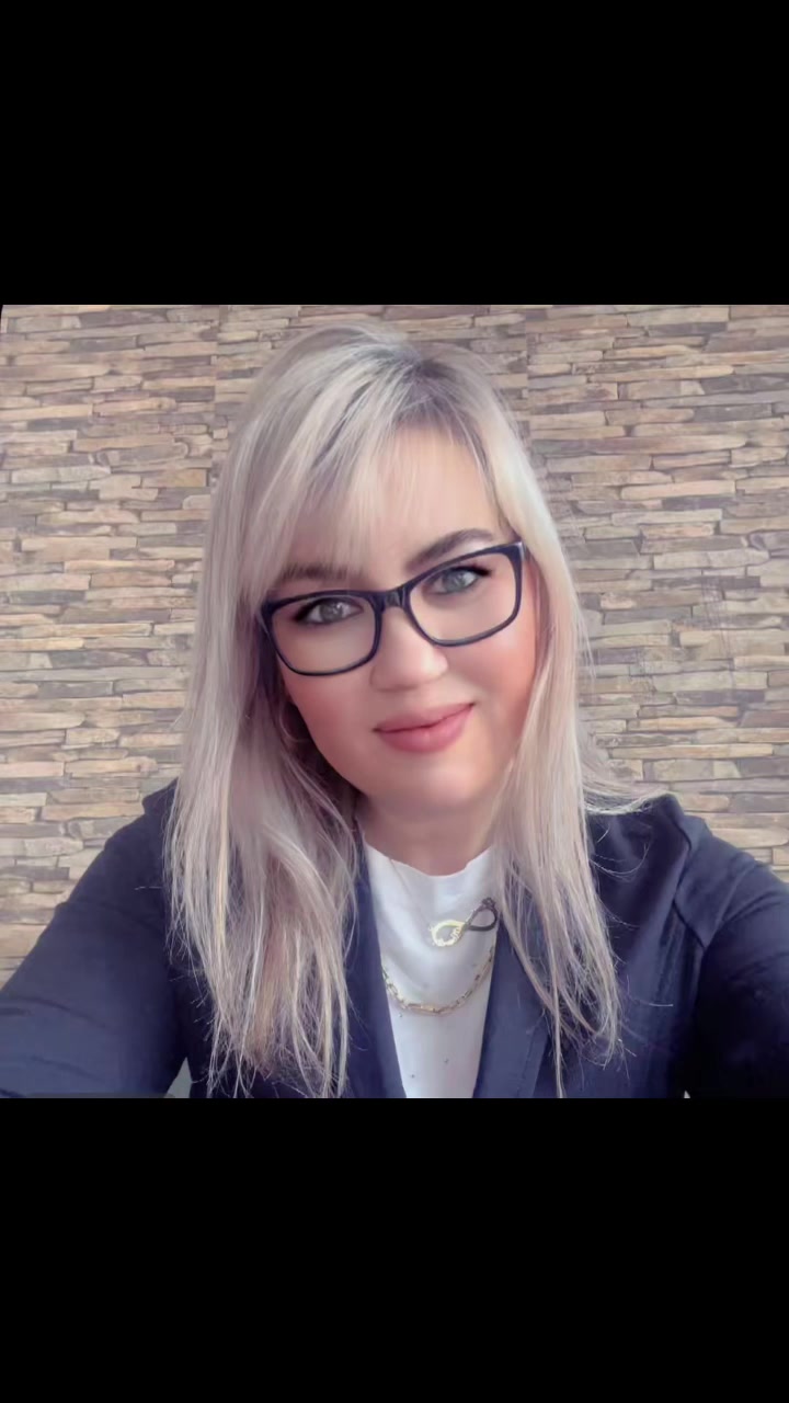 @claudiadelia82