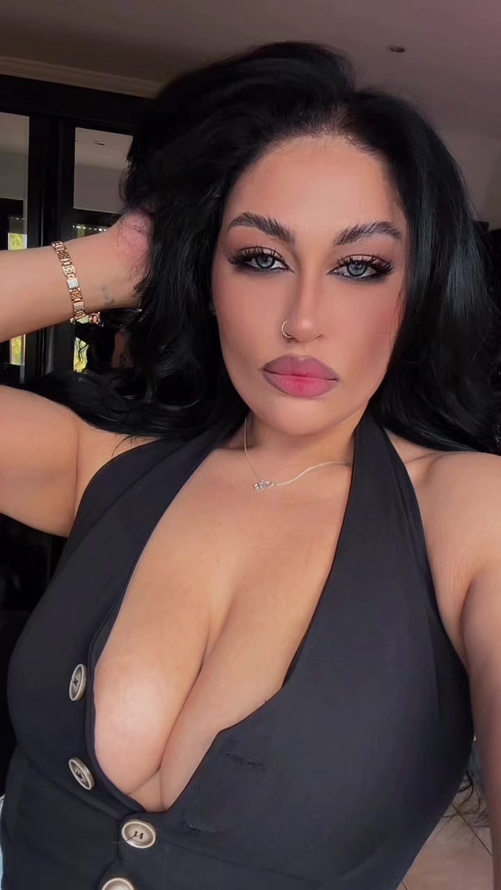 @alexxandrinaaa