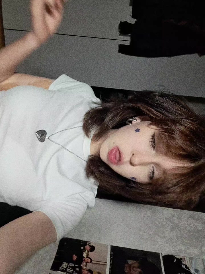 @xidhs@