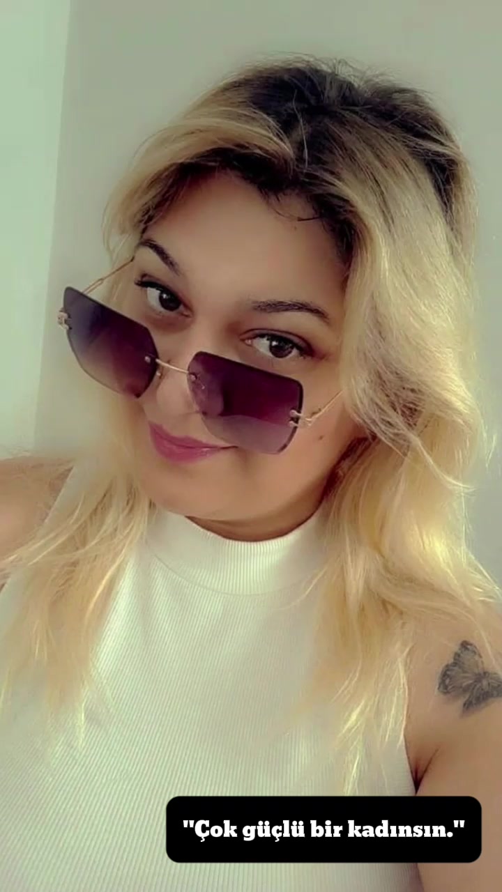 @LeYLa LeYLa. ❤️💛