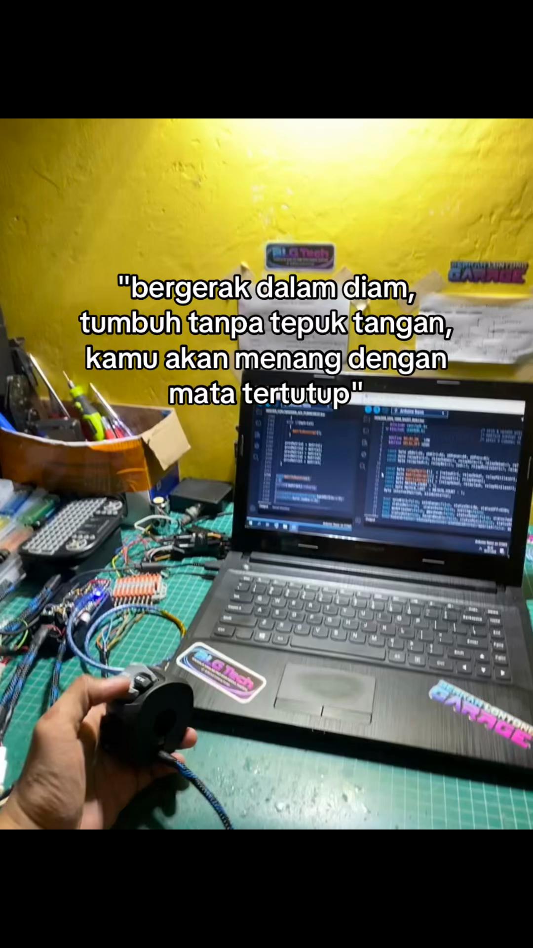 @Berkah Lontong Garage